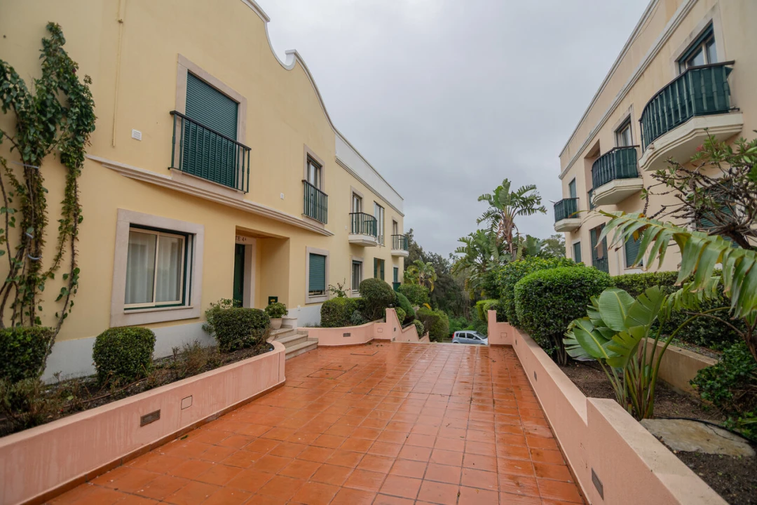 Apartamento T2 para Venda em Estômbar e Parchal Foto 28