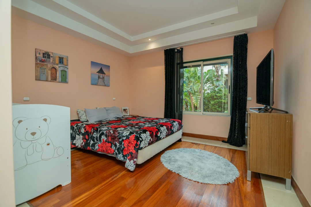 Apartamento T2 para Venda em Estômbar e Parchal Foto 17