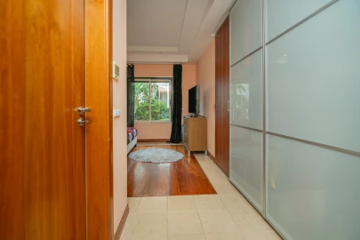 Apartamento T2 para Venda em Estômbar e Parchal