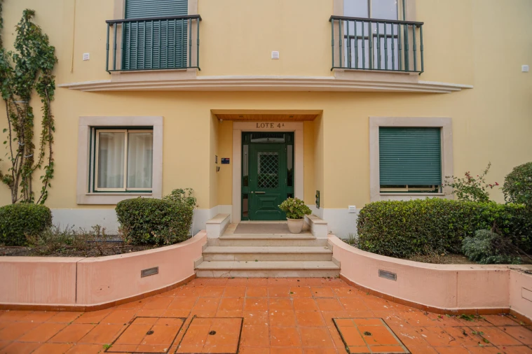 Apartamento T2 para Venda em Estômbar e Parchal Foto 26