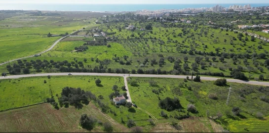 Armazém para Venda em Armação de Pera