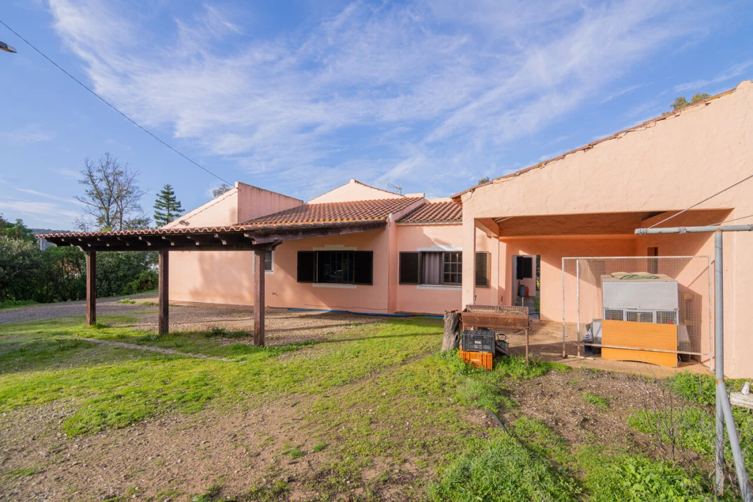 Moradia T3 para Venda em São Bartolomeu de Messines Foto 36