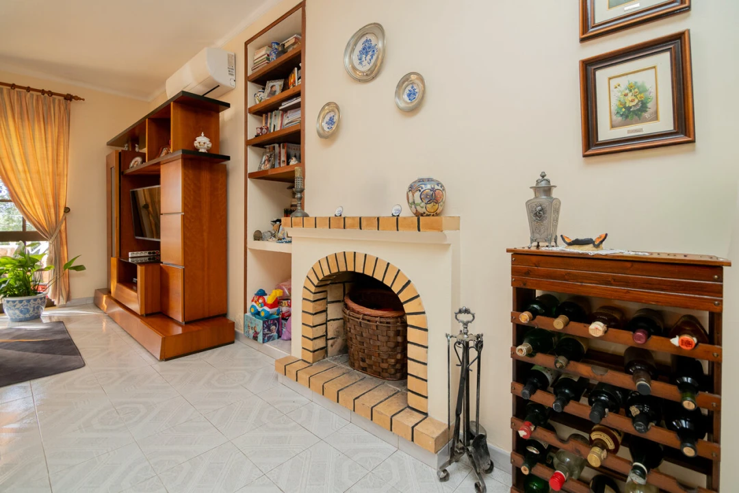 Moradia T3 para Venda em São Bartolomeu de Messines Foto 8