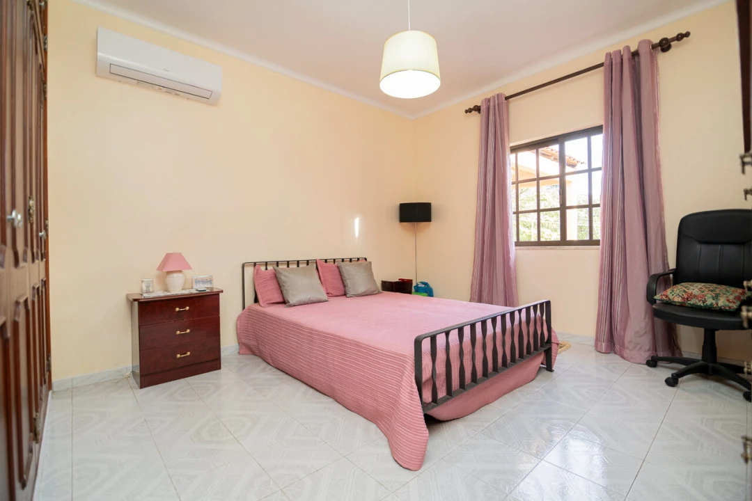 Moradia T3 para Venda em São Bartolomeu de Messines Foto 27