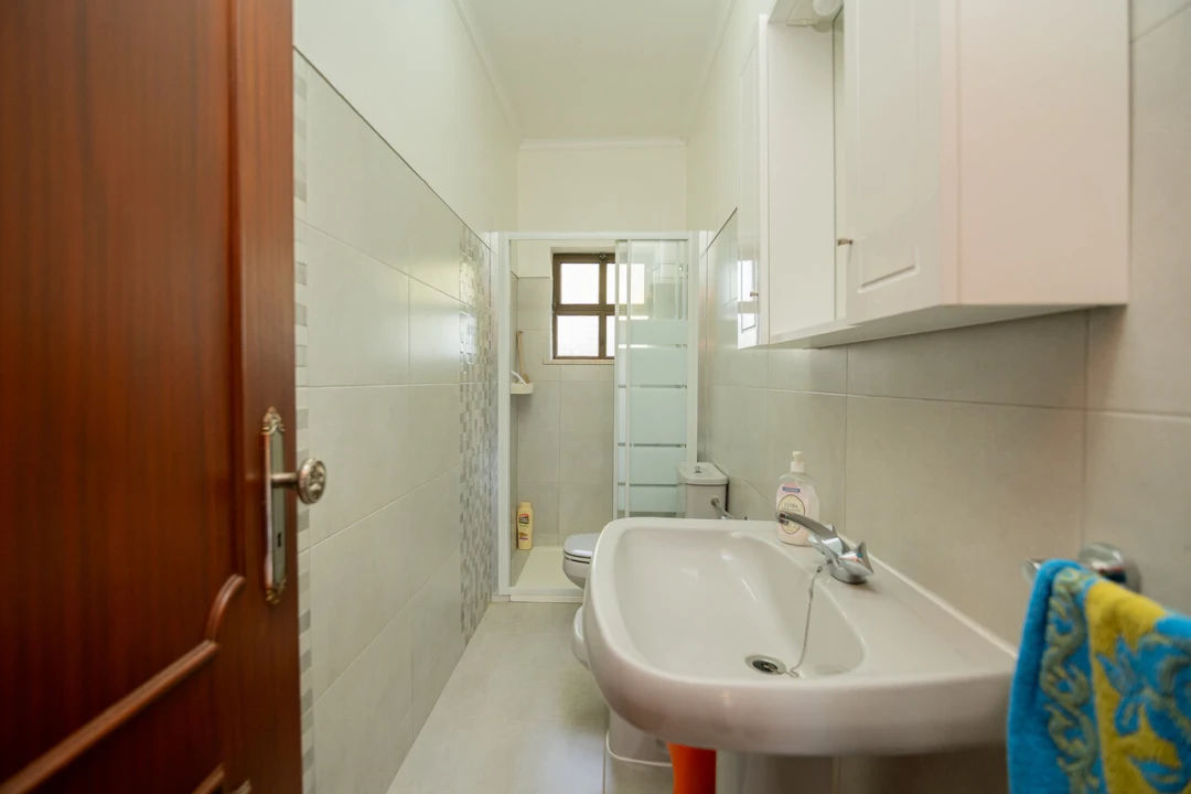 Moradia T3 para Venda em São Bartolomeu de Messines Foto 32