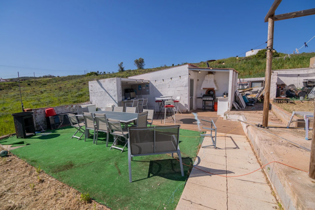 Moradia T4 para Venda em Silves Foto 5