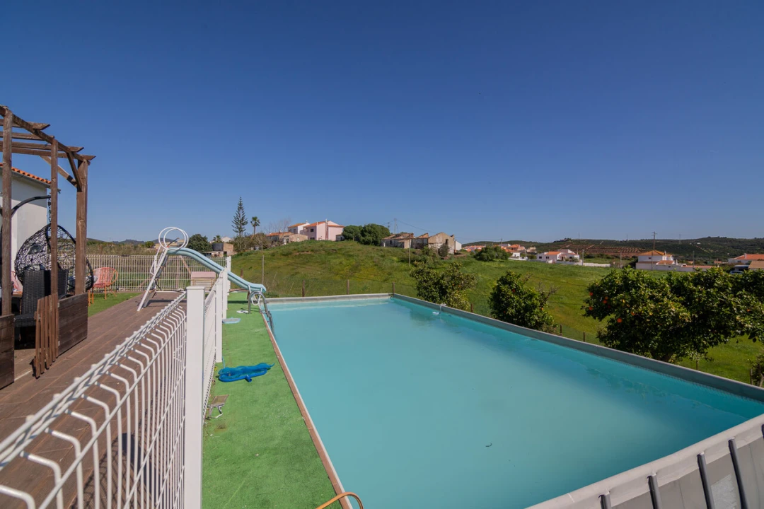 Moradia T4 para Venda em Silves Foto 13