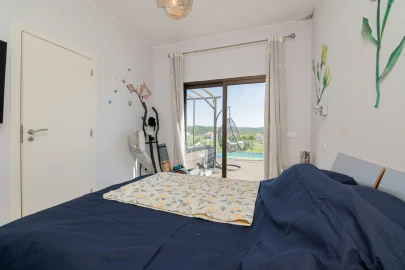 Moradia T4 para Venda em Silves