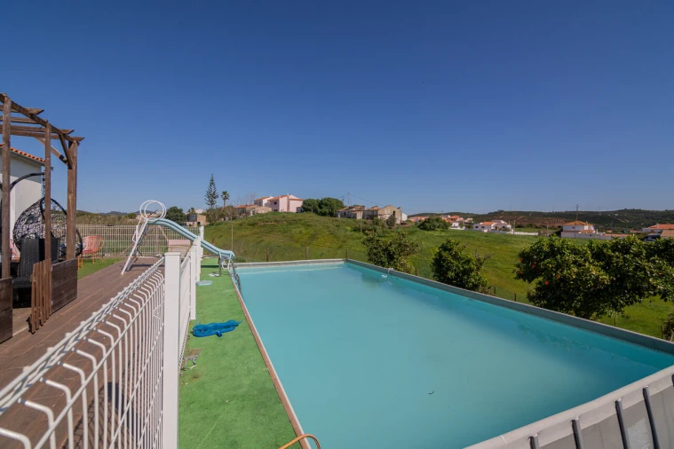 Moradia T4 para Venda em Silves Foto 13