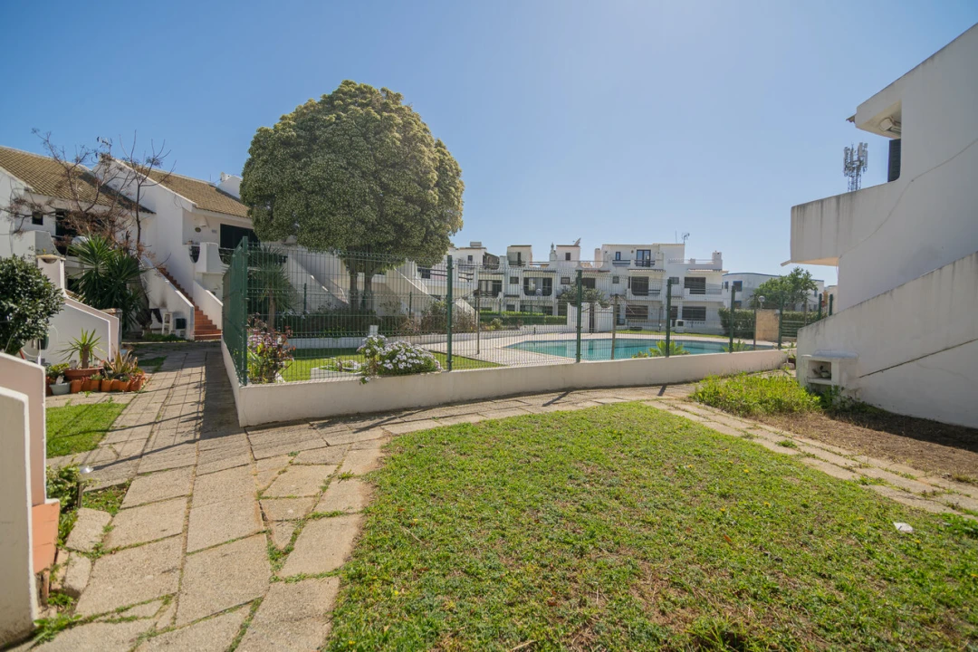 Apartamento T1 para Venda em Lagos (São Sebastião e Santa Maria) Foto 24