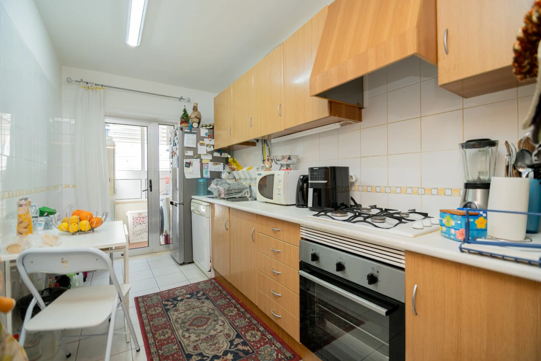 Apartamento T3 para Venda em Portimão Foto 13