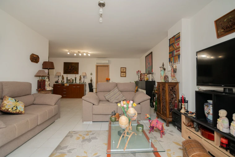 Apartamento T3 para Venda em Portimão Foto 7