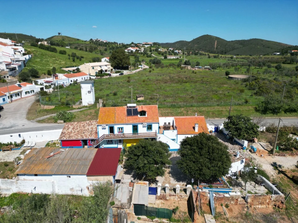 Moradia T7 para Venda em Silves Foto 2