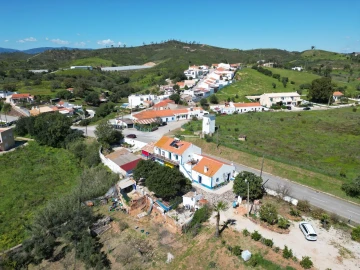 Moradia T7 para Venda em Silves