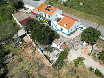 Moradia T7 para Venda em Silves