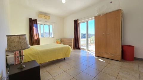 Moradia T4 para Venda em Silves