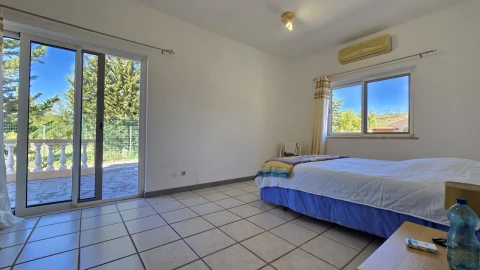 Moradia T4 para Venda em Silves