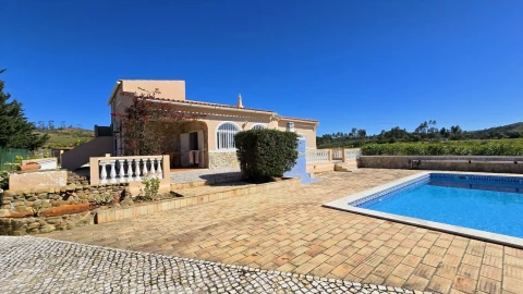 Moradia T4 para Venda em Silves