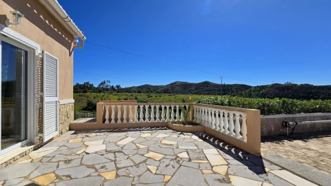 Moradia T4 para Venda em Silves