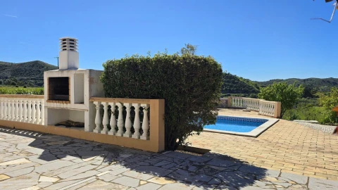 Moradia T4 para Venda em Silves