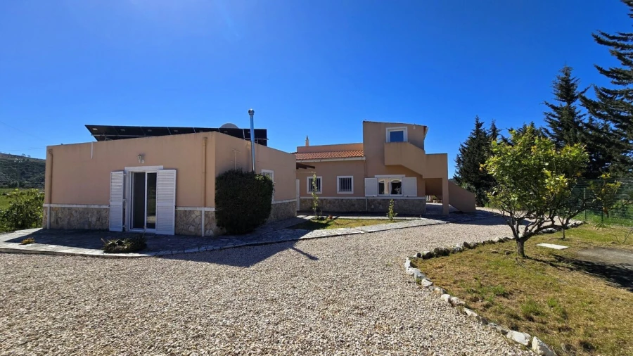 Moradia T4 para Venda em Silves Foto 34