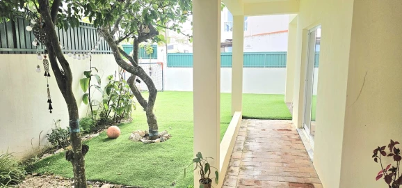 Moradia T4 para Venda em Portimão