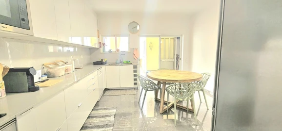 Moradia T4 para Venda em Portimão