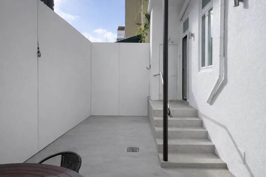 Apartamento T3 para Venda em Campo de Ourique Foto 2