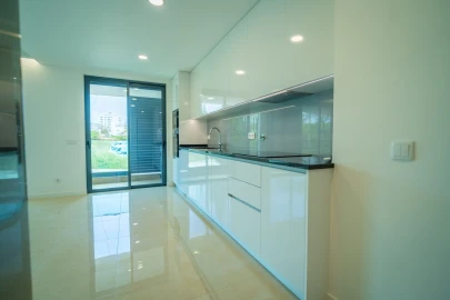Apartamento T3 para Venda em Albufeira e Olhos de Água