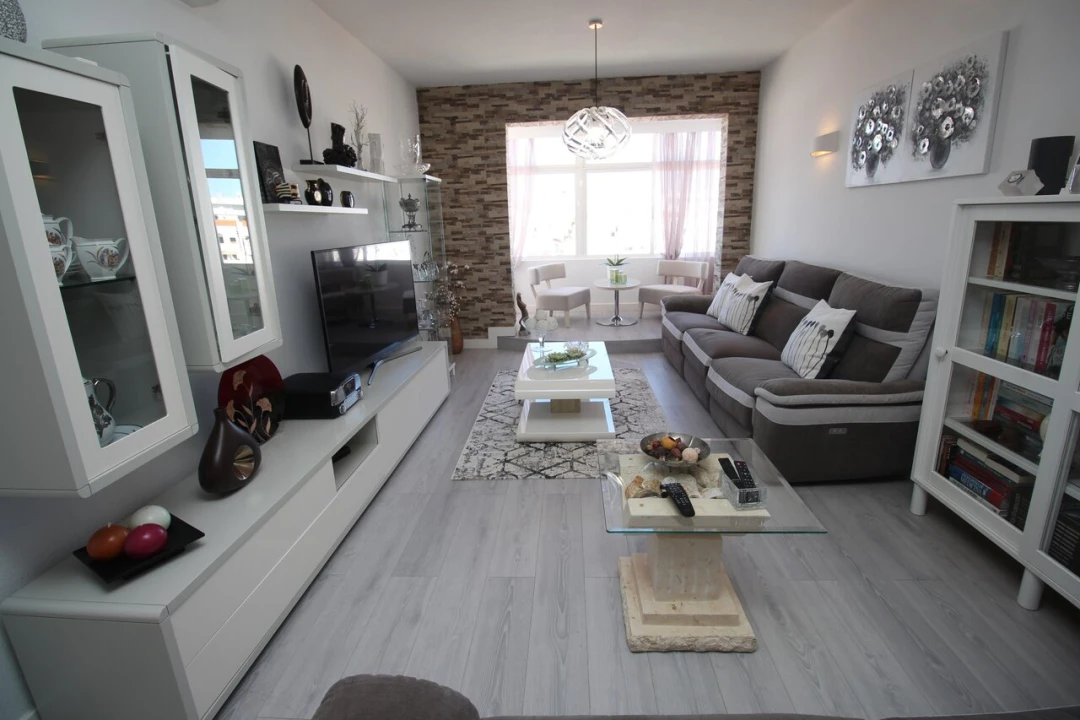 Apartamento T2 para Venda em Albufeira e Olhos de Água Foto 5