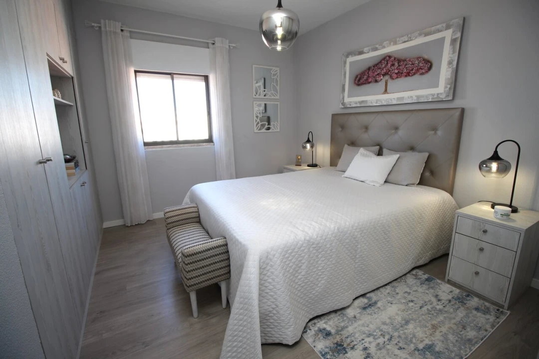 Apartamento T2 para Venda em Albufeira e Olhos de Água Foto 13