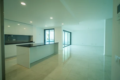 Apartamento T3 para Venda em Albufeira e Olhos de Água