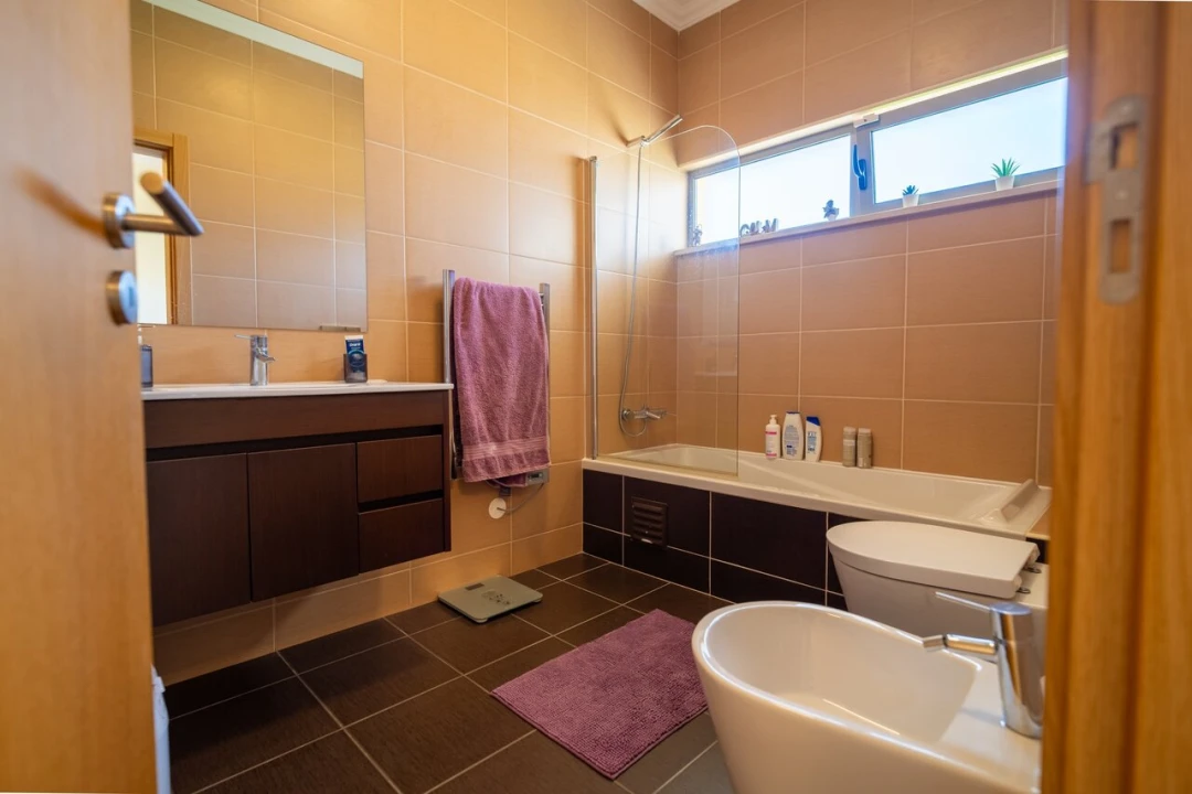 Apartamento T2 para Venda em Albufeira e Olhos de Água Foto 13