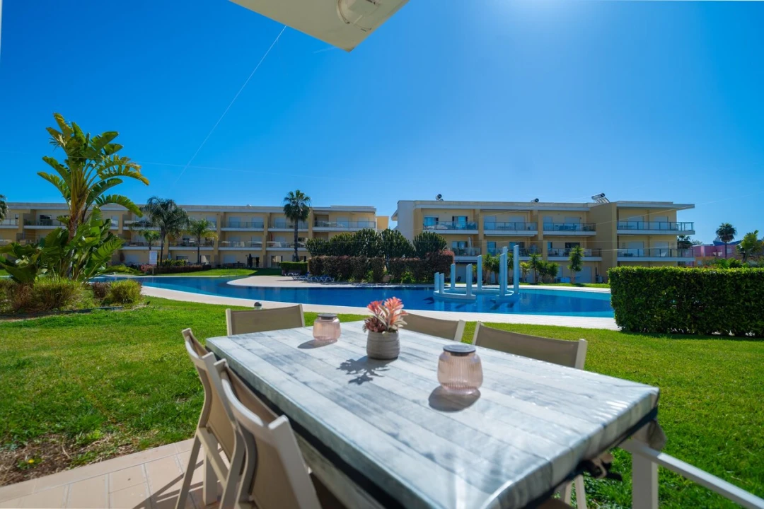 Apartamento T2 para Venda em Albufeira e Olhos de Água Foto 3