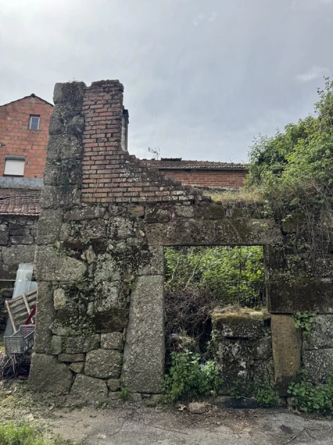 Moradia T1 para Venda em Lobão da Beira