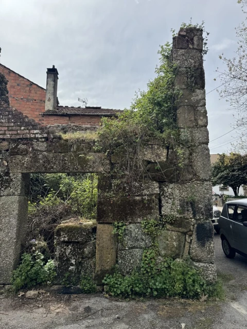 Moradia T1 para Venda em Lobão da Beira