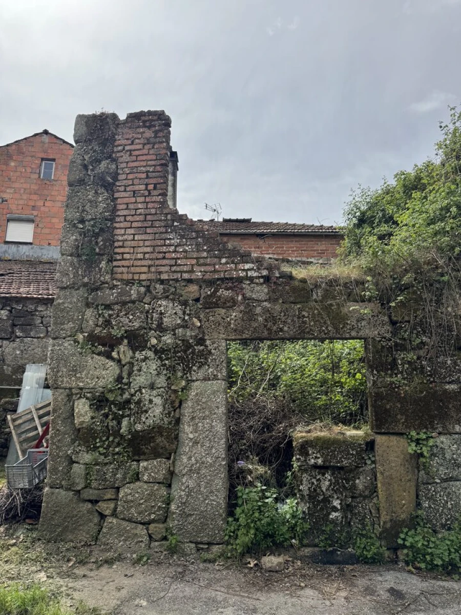 Moradia T1 para Venda em Lobão da Beira Foto 4