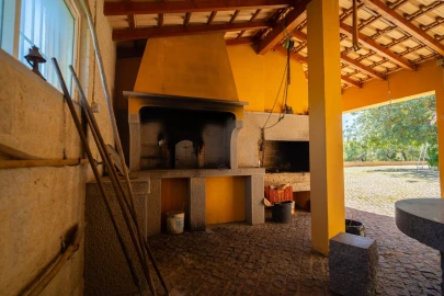 Quinta T5 para Venda em Paderne