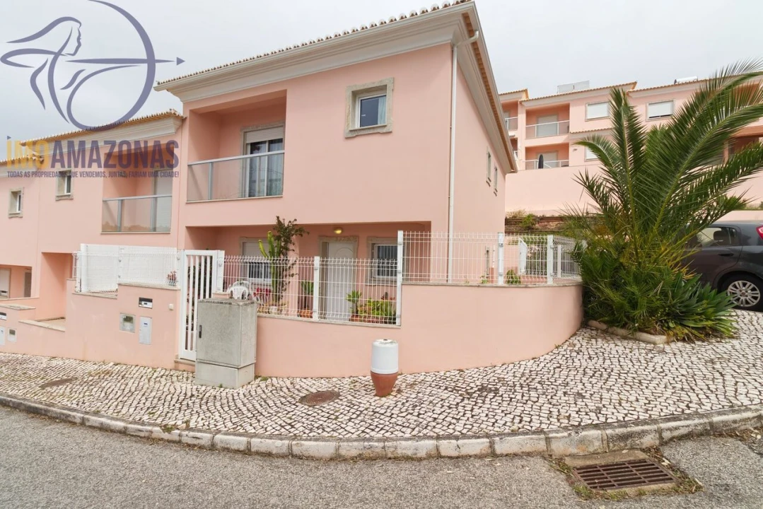 Moradia T3 para Venda em São Bartolomeu de Messines Foto 1