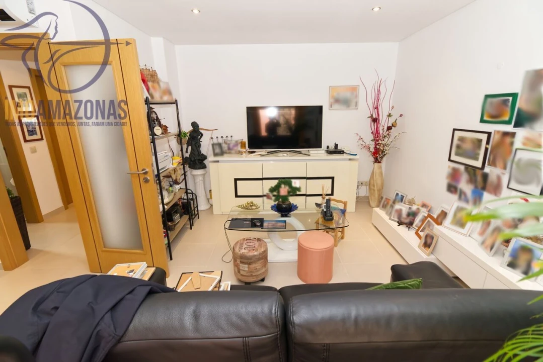 Moradia T3 para Venda em São Bartolomeu de Messines Foto 8