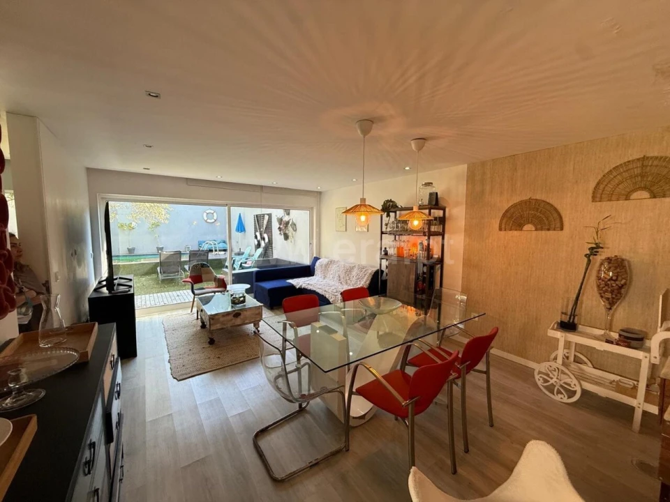 Moradia T3 para Venda em Arvore Foto 1