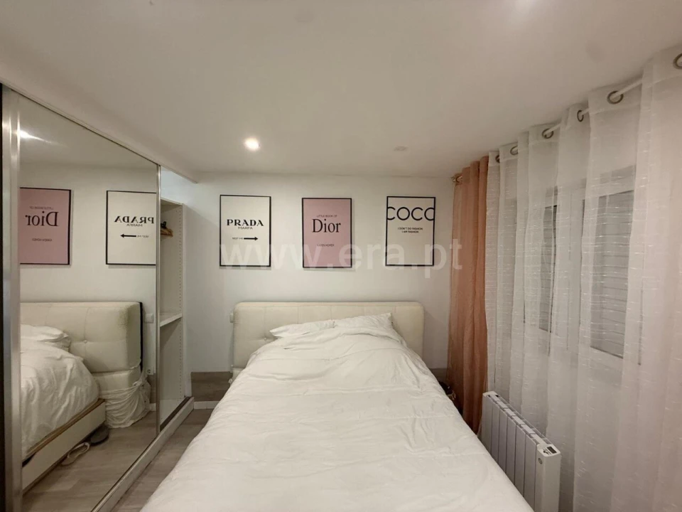 Moradia T3 para Venda em Arvore Foto 5