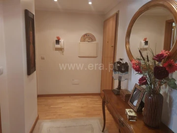 Apartamento T2 para Venda em Mafamude e Vilar do Paraíso