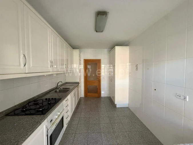 Apartamento T2 para Venda em Mafamude e Vilar do Paraíso Foto 3