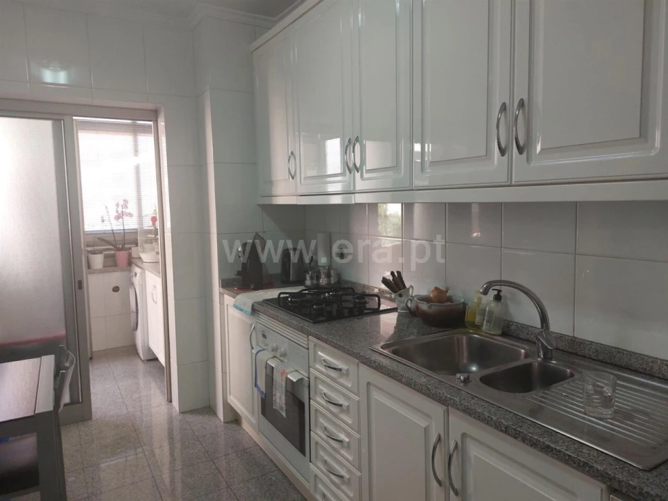 Apartamento T2 para Venda em Mafamude e Vilar do Paraíso Foto 3