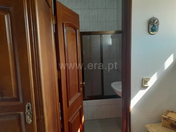 Moradia T6 para Venda em Souselo