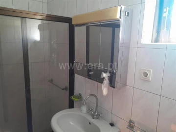 Moradia T6 para Venda em Souselo