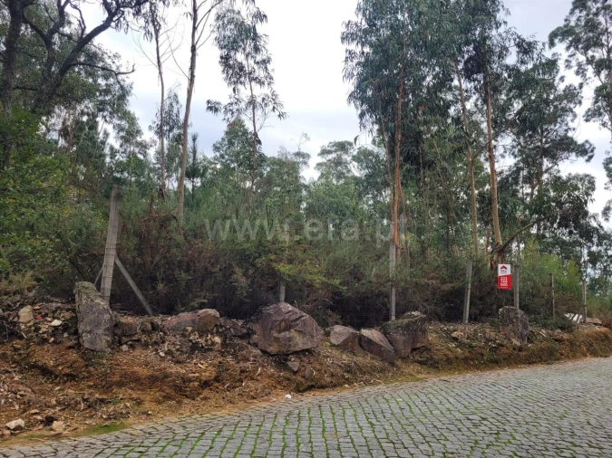 Terreno para Venda em Vilar de Andorinho Foto 3