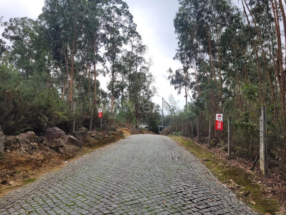 Terreno para Venda em Vilar de Andorinho Foto 4