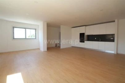 Moradia T3 para Venda em Oliveira do Douro